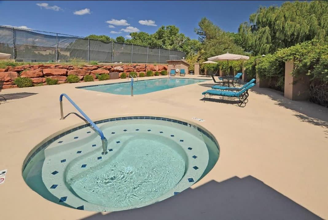 Family Friendly Sedona Townhome In Golf Community エクステリア 写真